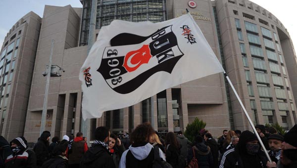 çArşı: Supporter group on trial for taking part in Gezi resistance