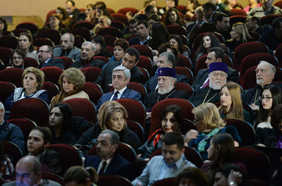 Ermenistan Devlet Başkanı Serj Sarkisyan da filmi izledi. 