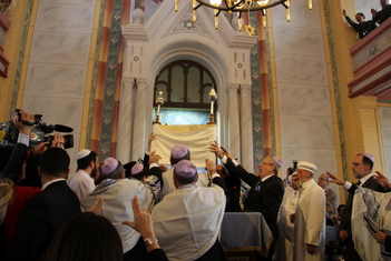Büyük Edirne Sinagogu'nda yıllar sonra ilk sabah duası