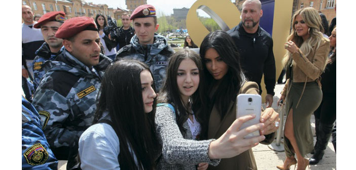 Yerevan'da Kim Kardashian çılgınlığı