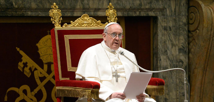 Papa 12 Nisan'da Soykırım kurbanlarını anıyor