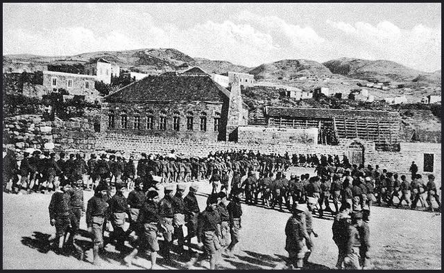 Kuş Yuvası olarak bilinen bölge, 1900’ların başında Danimarkalı bir misyoner yetimhanesi ve okulu bünyesindeydi ve soykırımdan kaçan Ermenilere kucak açarak Lübnan’ın ilk Ermeni topluluklarından birine ev sahipliği yaptı.