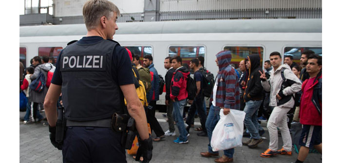 Avrupa’nın mültecilerle dayanışma masalı sona mı erdi?