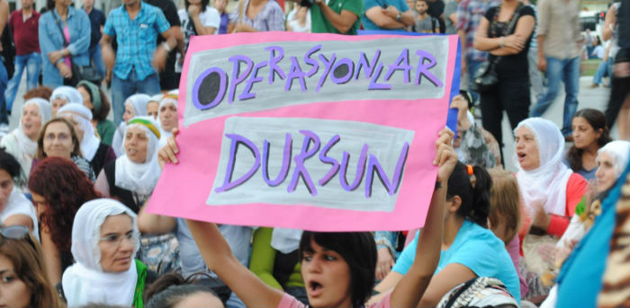 Kadınlar 6 Şubat'ta Diyarbakır'da
