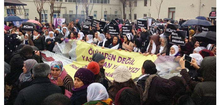 Kadınlar barış için Diyarbakır'da buluştu