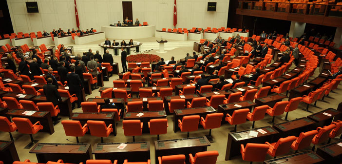 ‘Çocuk İstismarı Komisyonu’ önerisine AKP’den ret