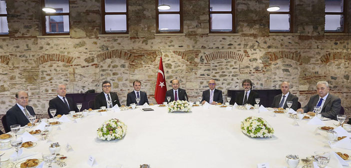 Yalçın Akdoğan’la buluşmada cismani meclis fikri öne çıktı