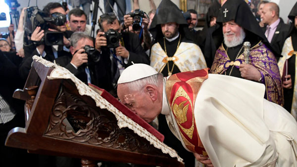 During the mass in Etchmiadzin, June 24, 2016