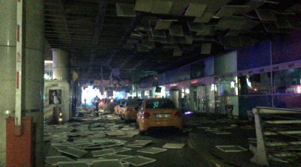 Bombing attack in Istanbul Atatürk Airport: 28 people killed, at least 60 injured