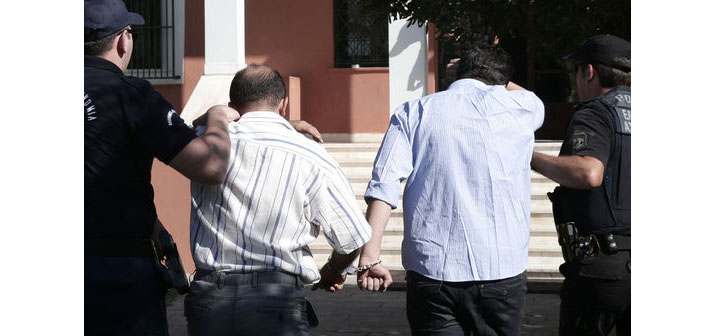 Yunanistan’a kaçan 8 asker bugün hakim karşısında