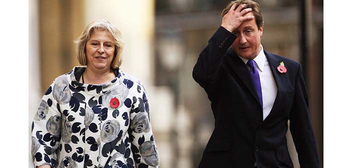 Cameron istifasını sunuyor, yeni Başbakan Theresa May