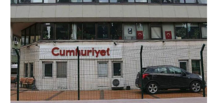 Operation against Cumhuriyet: editor-in-chief and writers detained