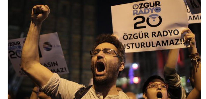 Demonstration for press freedom in Istanbul