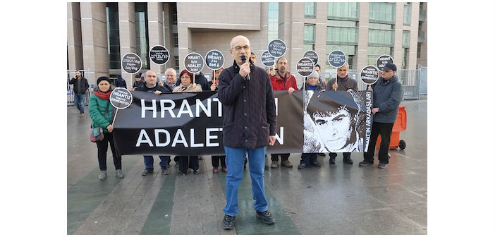 Hrant'ın Arkadaşları duruşma öncesi adliye önündeydi