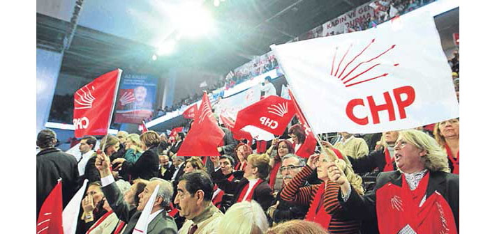 CHP’nin halleri: Ana muhalefet partisi muhalefeti dizginler mi?