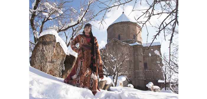 Van’ın asırlık Ermeni kıyafetleri sergide toplanıyor
