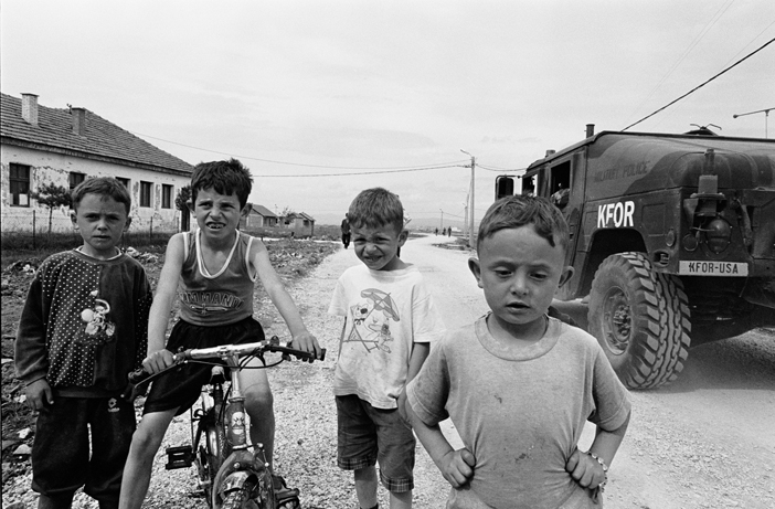 Çocuklar. Kosova (2005)