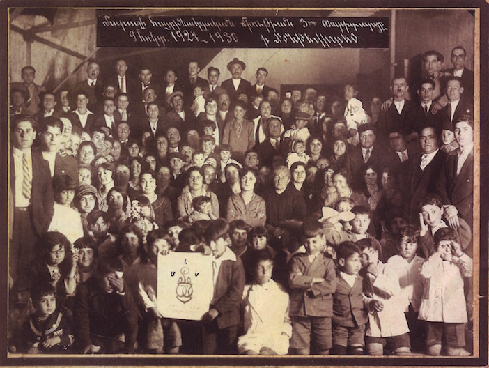 Montevideo’daki Maraş Hemşehri Derneği’nin kuruluşunun üçüncü yıldönümü, 1930 