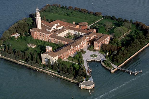 Venedik Bienali mekanı San Lazzaro Adası