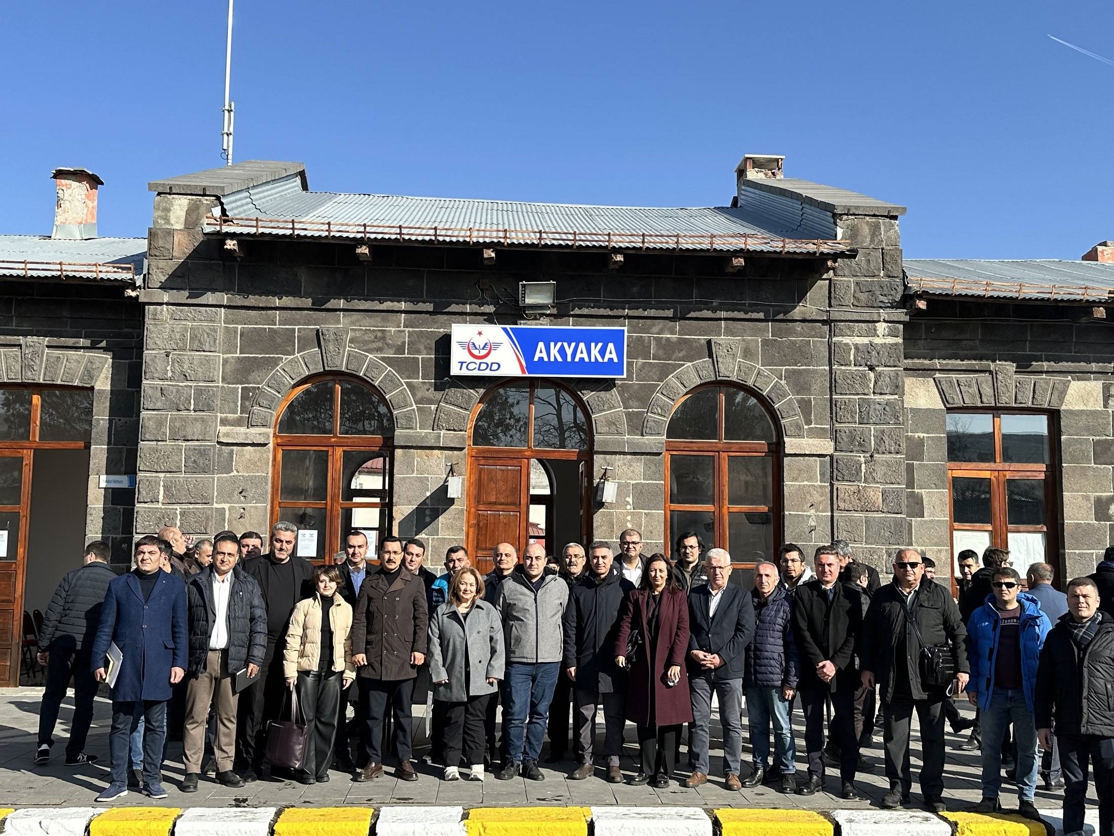 Türkiye-Ermenistan arasındaki demiryolu iyileştirme görüşmelerinin ikincisi Gümrü'de yapıldı