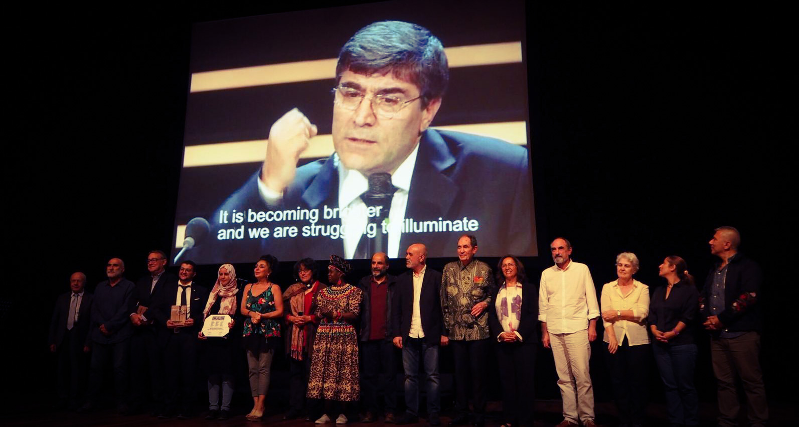 The 2018 International Hrant Dink Award goes to Murat Çelikkan and Mwatana
