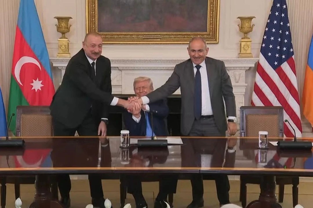Trump barışına tepkiler: Ermenistan'ın egemenliğine darbe
