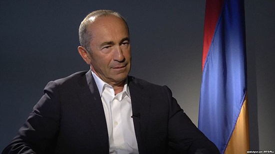 Ermenistan'da eski cumhurbaşkanları ve muhalefet harekete geçti