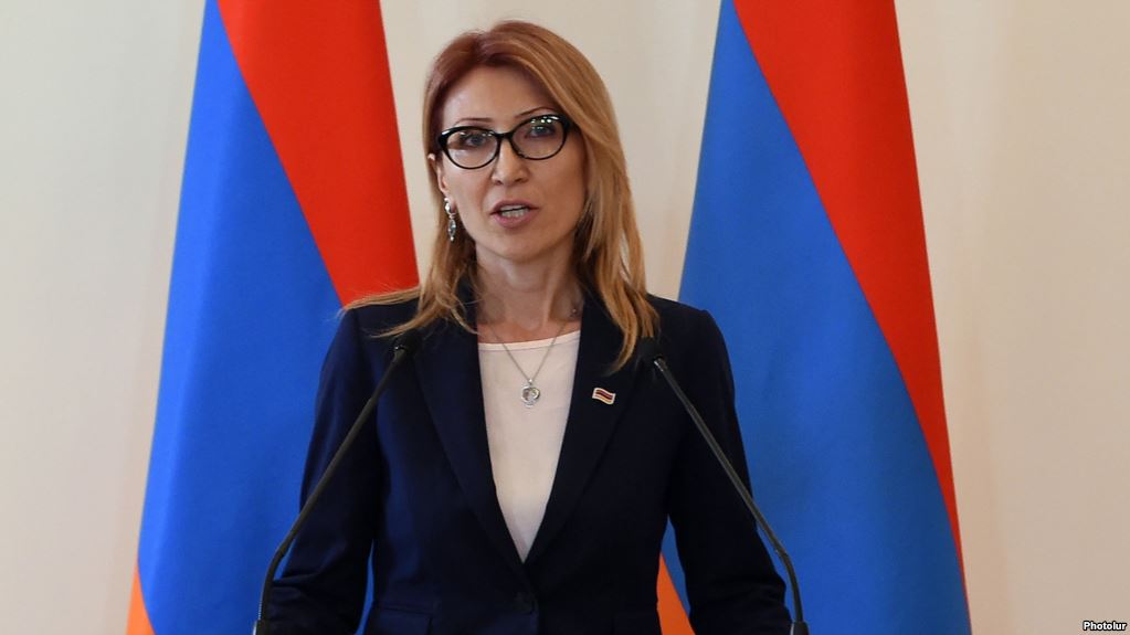 Ermenistan'da Çalışma ve Sosyal İlişkiler Bakanı istifa etti
