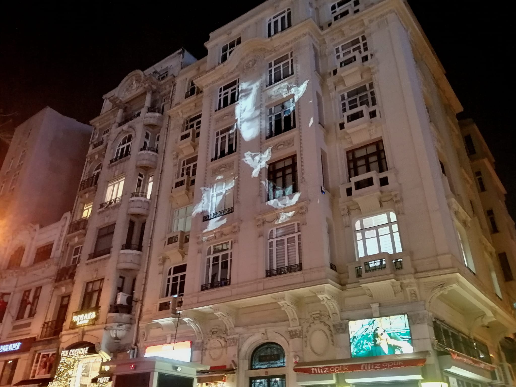 Sebat Aptarmanı'nda son yıllarda Hrant Dink'in ölüm yıldönümlerinde güvercinler havalanıyor FOTO: Berge Arabian