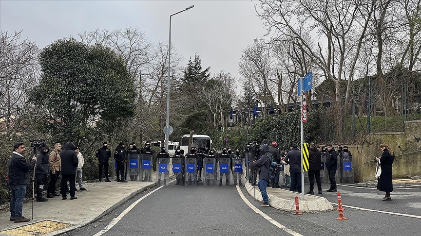 İmamoğlu gözaltında: 87 kişinin ifade işlemleri başladı