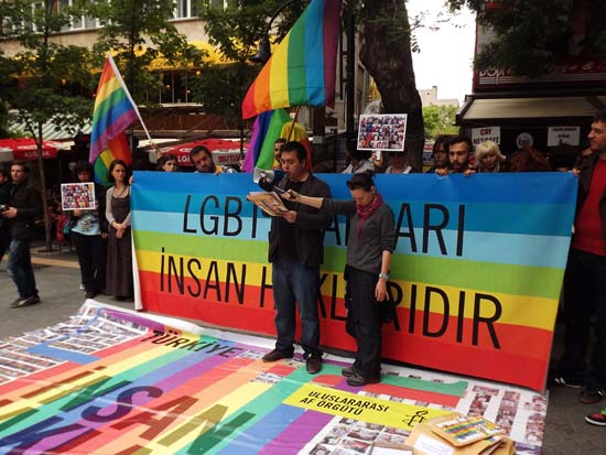 17 Mayıs Uluslararası Homofobi Karşıtı Gün'de Başbakan'a mektup gönderildi
