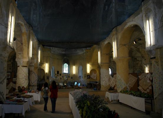 Parasızlıktan ayakta kalmış kilise: Çeşme Haralambos Kilisesi