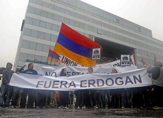 Arjantin’de Erdoğan’a protesto