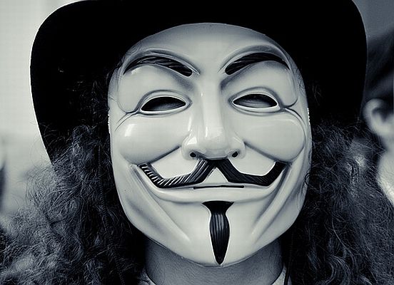 Anonymous CIA'yı çökertti