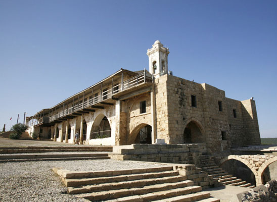 Kıbrıs’ta barışı  dini liderler  getiriyor
