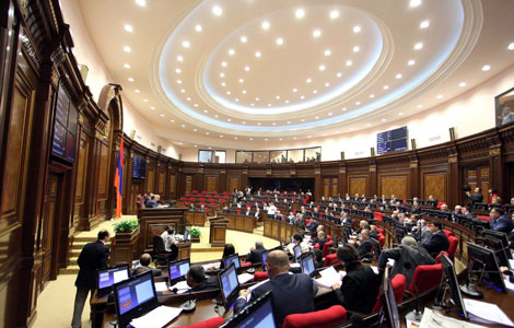 Ermenistan'da meclis başkanlığı seçimi yapıldı  
