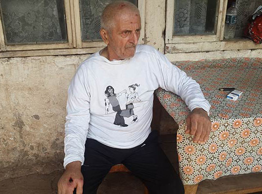 77 yaşındaki Mamikon Khojoyan’ın vücüdunda petrol bulundu