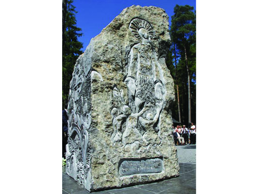 Atina’ya Süryani Soykırımı anıtı