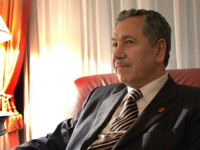 Arınç: “Bir Hasan Cemal kolay yetişmiyor”