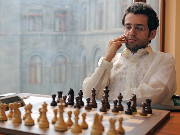 Aronian’ı liderlik kolğundan İsrailli Gelfand indirdi