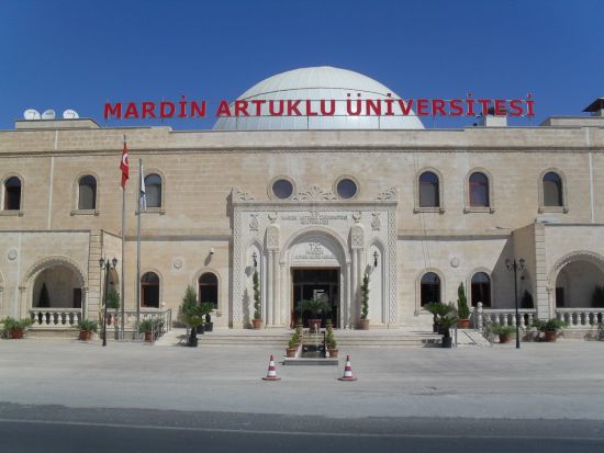 Artuklu Üniversitesi’nden YÖK’e Kürtçe çağrısı
