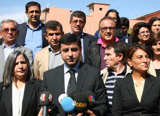 BDP: 'Tarihin en büyük soykırımı'  