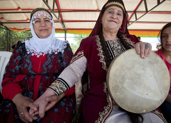 Kürtçe ve Ermenicenin dertli sesleri bir arada