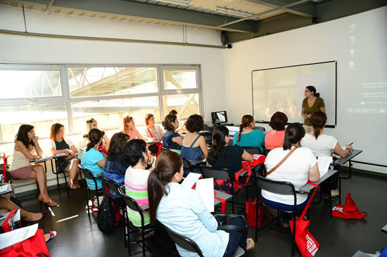 Ermeni okullarında  eleştirel düşünce dersi