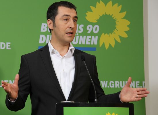 Cem Özdemir de Nazilerin kurban listesinde