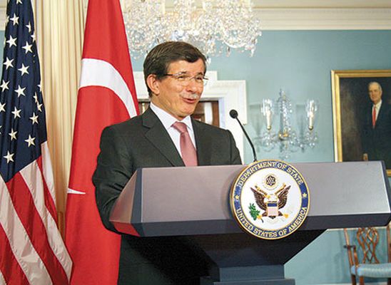 Bakan Davutoğlu, Ermenistan yolcusu