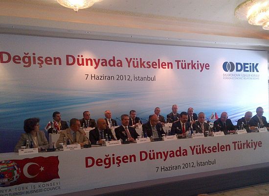 Hedef Türk diasporasını daha aktif hale getirmek