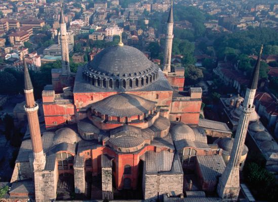 Ayasofya için Yunanistan’dan sert tepki: Çağdışı bir hareket