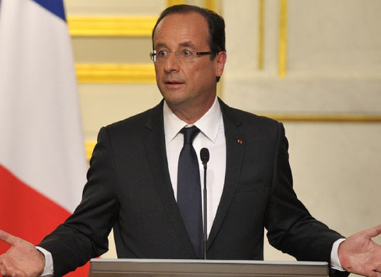 Hollande, Suriye'ye silah sevkiyatına kararlı
