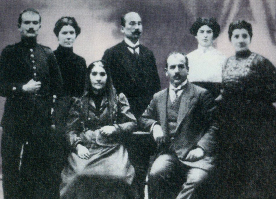 Osmanlı Ermenilerinin yaşantısı bu kitapta